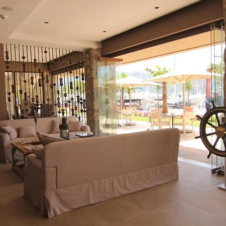 Hotel Marti Hemithea