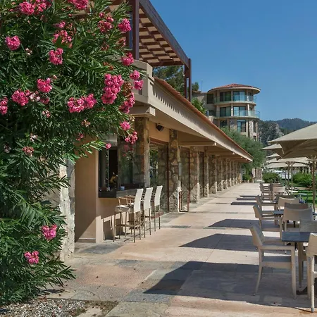 Marti Hemithea Hotel *